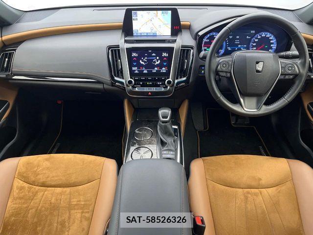 Toyota CROWN SEDAN 2020-09 8666000-1