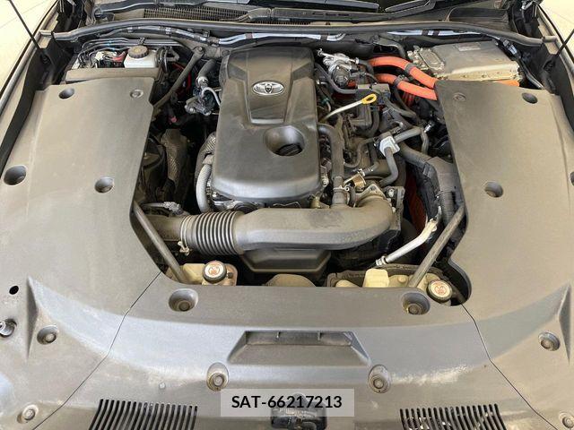 Toyota CROWN SEDAN 2019-03 8666002-19