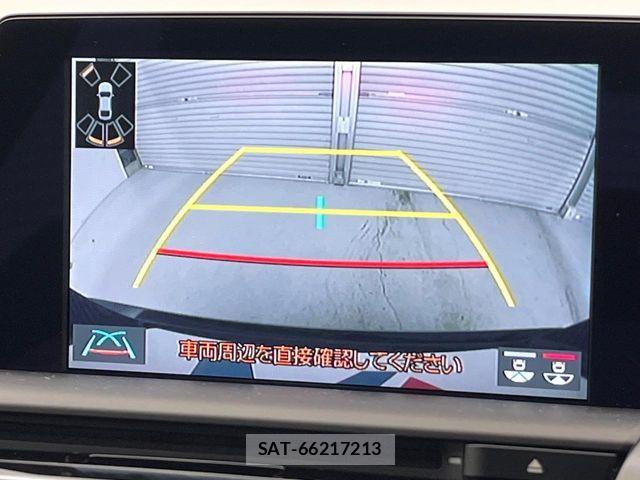 Toyota CROWN SEDAN 2019-03 8666002-3