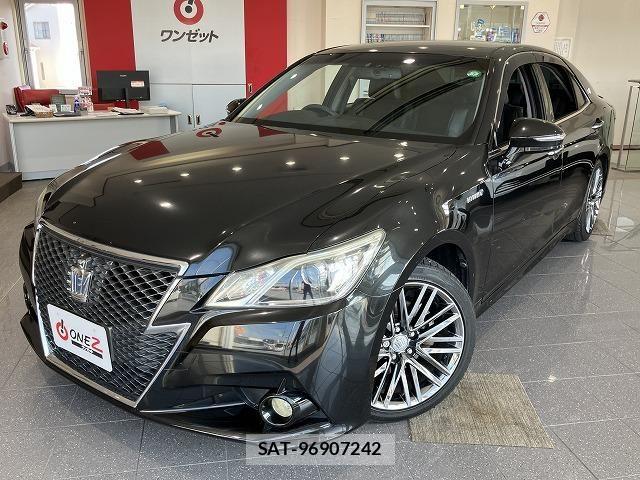 Toyota CROWN SEDAN 2013-08 8658567-9