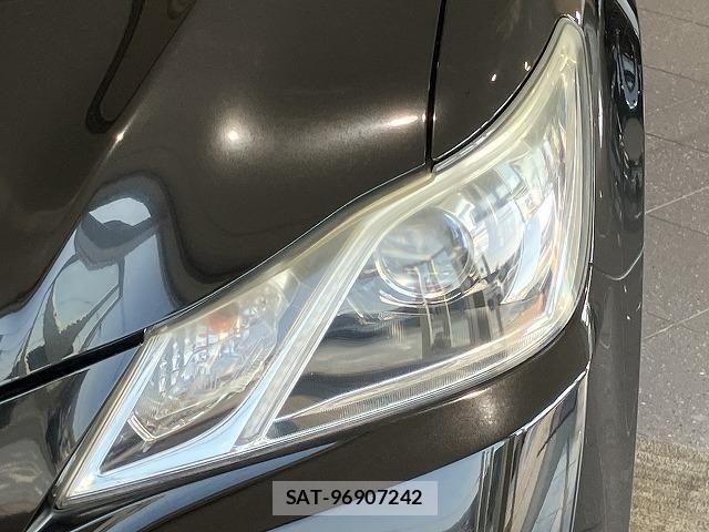 Toyota CROWN SEDAN 2013-08 8658567-24