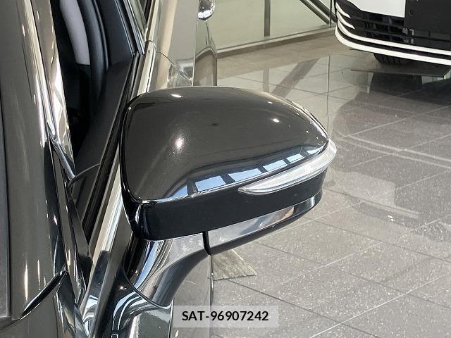 Toyota CROWN SEDAN 2013-08 8658567-27