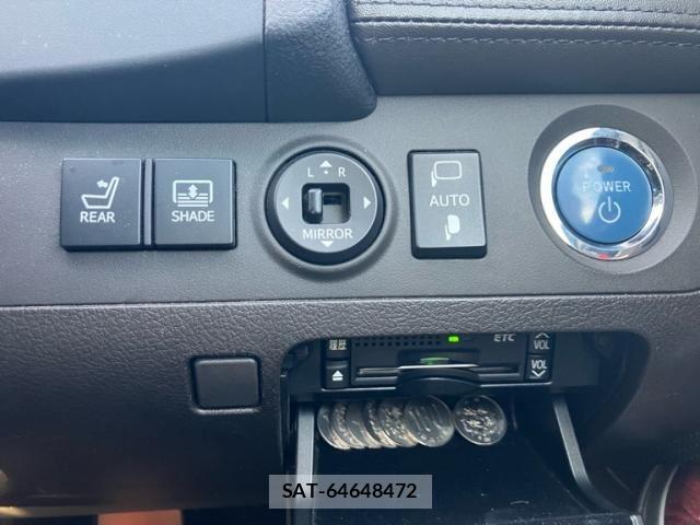 Toyota CROWN SEDAN 2011-11 8658583-19
