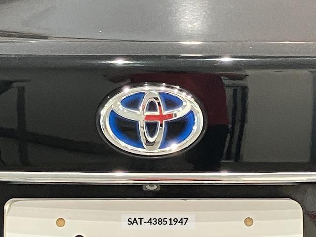 Toyota CROWN SEDAN 2013-02 8658569-26