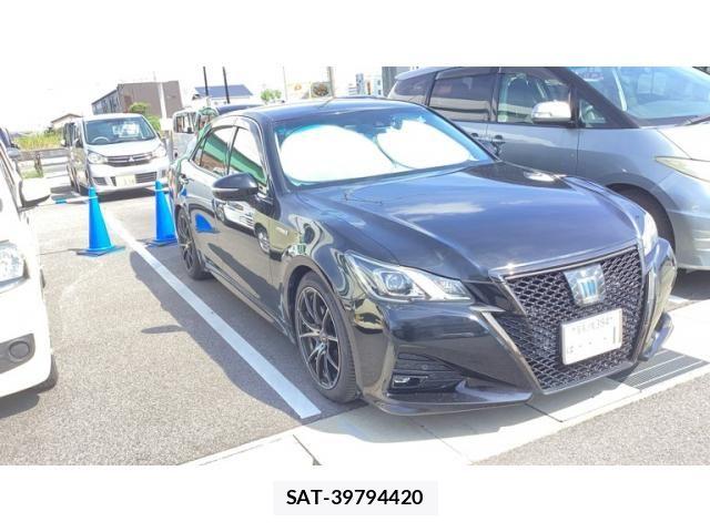 Toyota CROWN SEDAN 2017-11 8658579-0