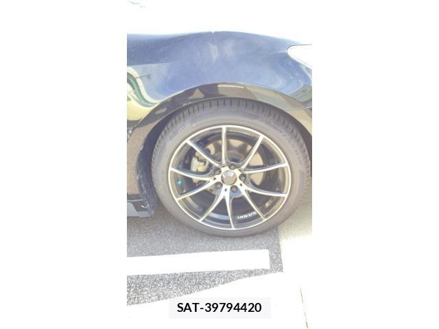 Toyota CROWN SEDAN 2017-11 8658579-3