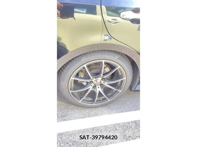 Toyota CROWN SEDAN 2017-11 8658579-4