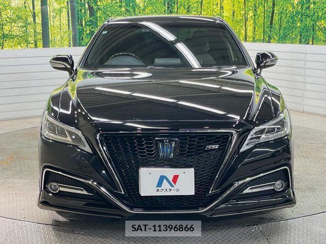 Toyota CROWN SEDAN 2018-12 8665994-15