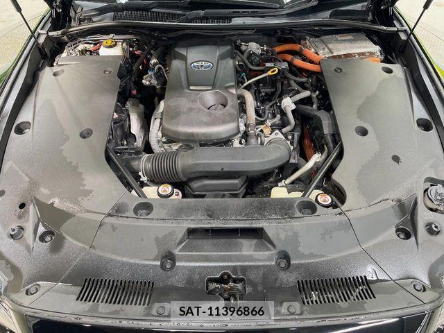 Toyota CROWN SEDAN 2018-12 8665994-19