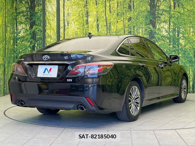 Toyota CROWN SEDAN 2020-12 8666001-16