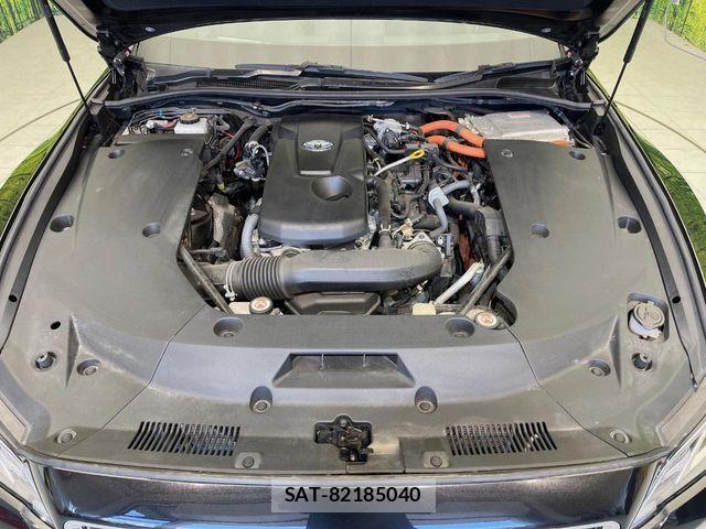 Toyota CROWN SEDAN 2020-12 8666001-17