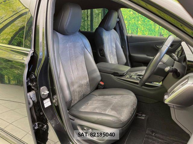 Toyota CROWN SEDAN 2020-12 8666001-7