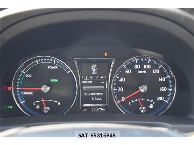 Toyota CROWN SEDAN 2016-03 8658575-9