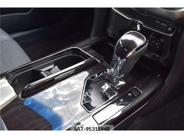 Toyota CROWN SEDAN 2016-03 8658575-15
