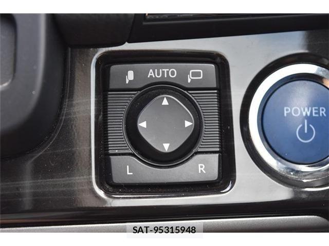 Toyota CROWN SEDAN 2016-03 8658575-17