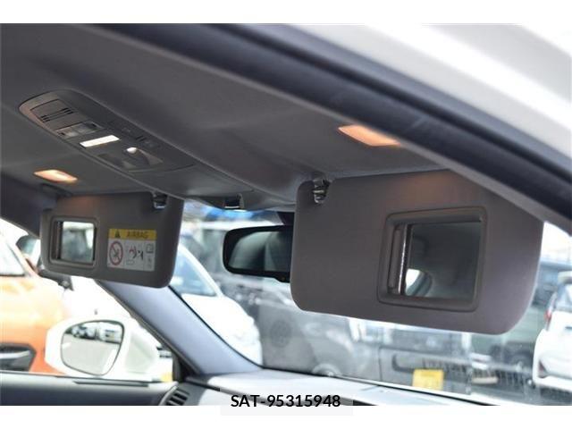 Toyota CROWN SEDAN 2016-03 8658575-21