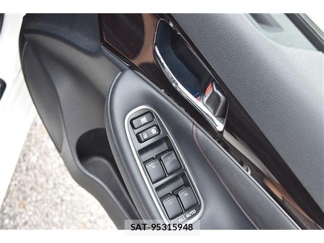 Toyota CROWN SEDAN 2016-03 8658575-22