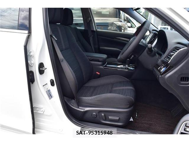 Toyota CROWN SEDAN 2016-03 8658575-23
