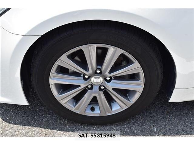 Toyota CROWN SEDAN 2016-03 8658575-4