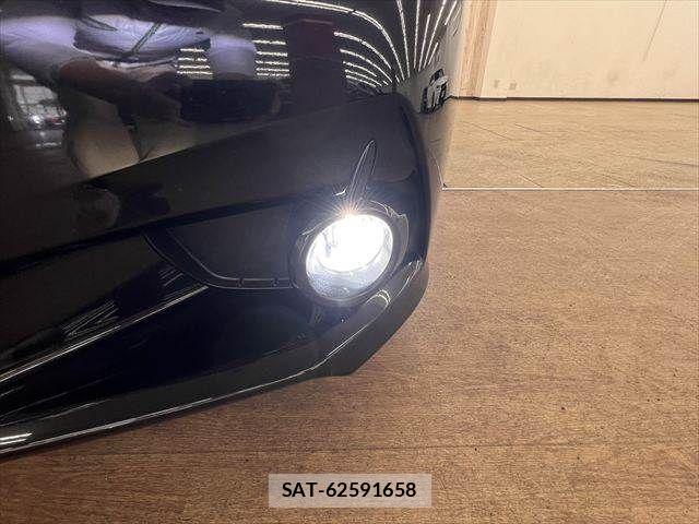 Toyota CROWN SEDAN 2013-08 8658573-12