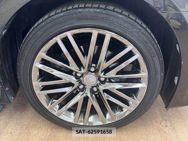 Toyota CROWN SEDAN 2013-08 8658573-13