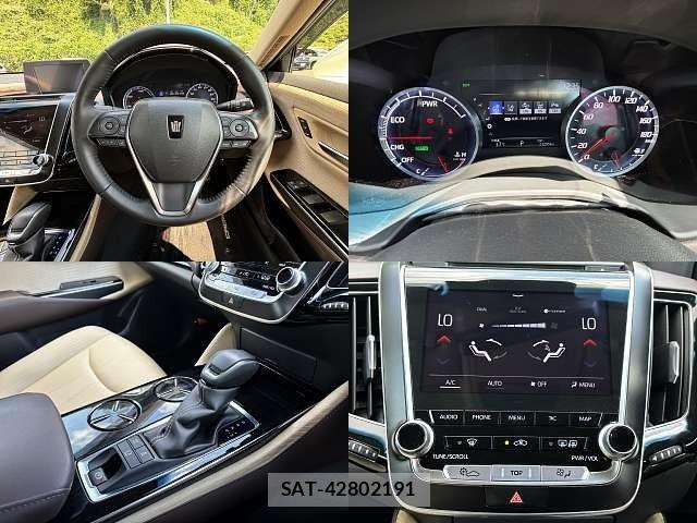 Toyota CROWN SEDAN 2019-11 8658564-3