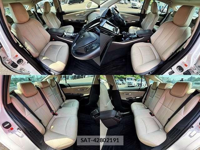 Toyota CROWN SEDAN 2019-11 8658564-7