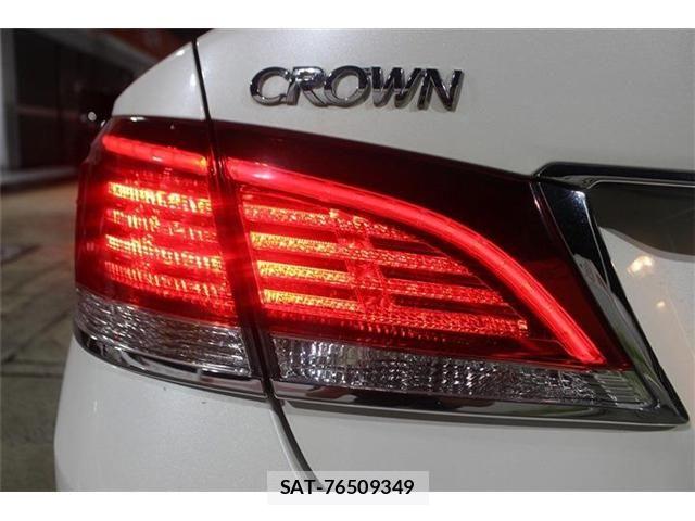 Toyota CROWN SEDAN 2013-10 8658580-20