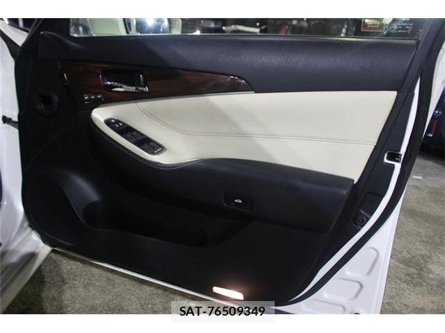 Toyota CROWN SEDAN 2013-10 8658580-28