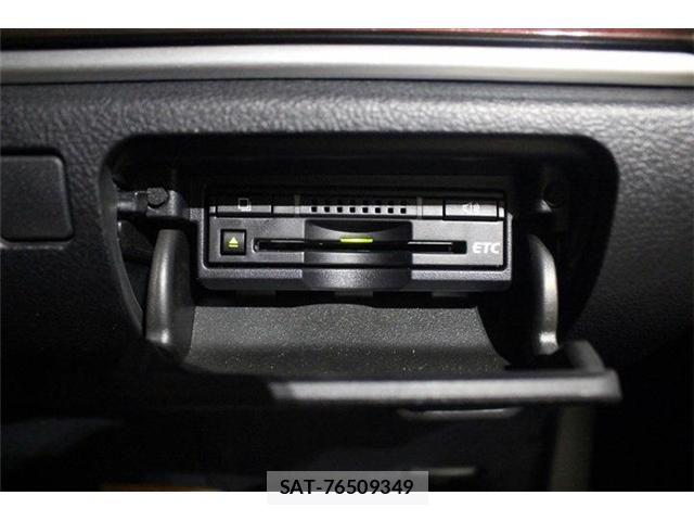 Toyota CROWN SEDAN 2013-10 8658580-4