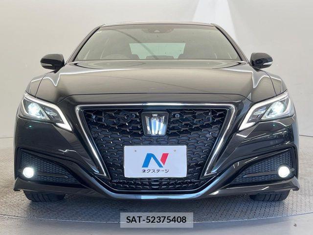 Toyota CROWN SEDAN 2020-01 8665998-16