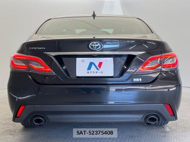 Toyota CROWN SEDAN 2020-01 8665998-17