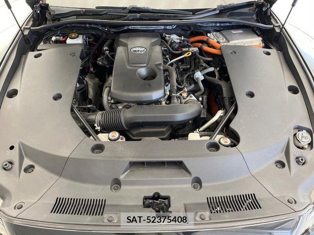Toyota CROWN SEDAN 2020-01 8665998-19
