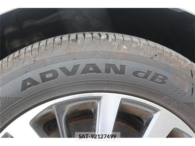 Toyota CROWN SEDAN 2018-06 8658568-19