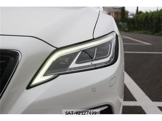 Toyota CROWN SEDAN 2018-06 8658568-28