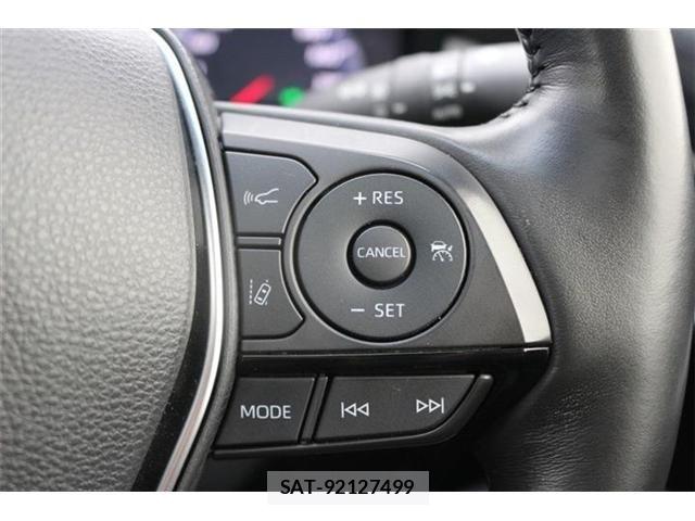 Toyota CROWN SEDAN 2018-06 8658568-4
