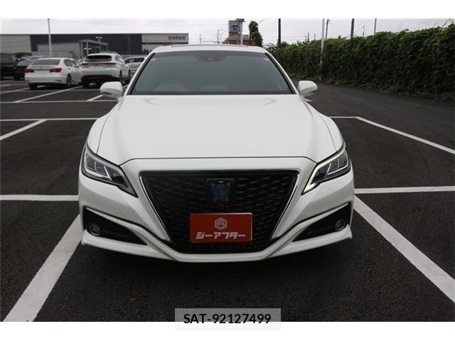 Toyota CROWN SEDAN 2018-06 8658568-8