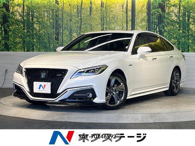 Toyota CROWN SEDAN 2018-08 8665996-0
