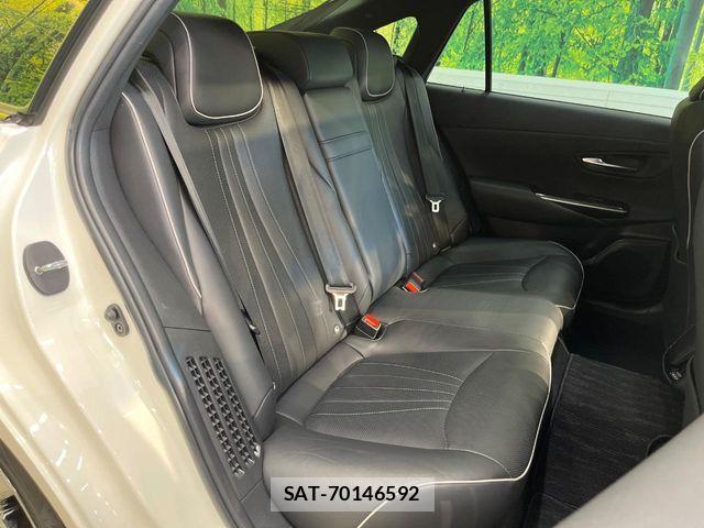 Toyota CROWN SEDAN 2018-08 8665996-8