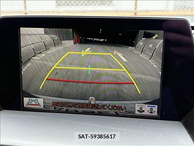 Toyota CROWN SEDAN 2019-01 8658572-10