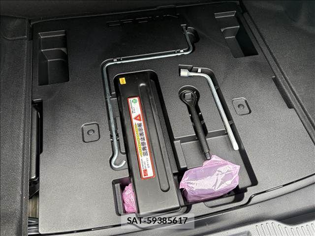 Toyota CROWN SEDAN 2019-01 8658572-16