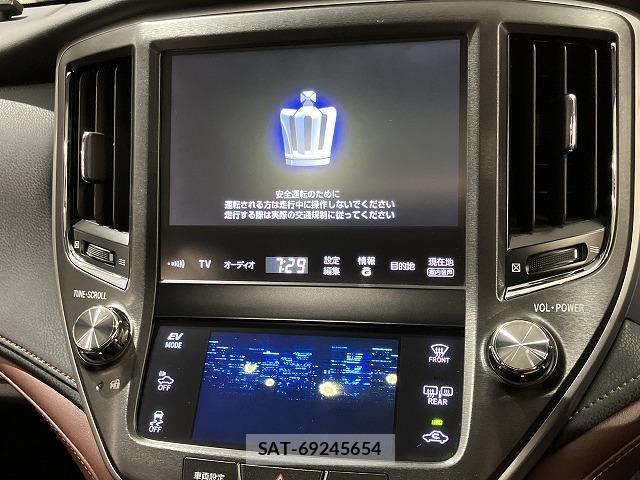 Toyota CROWN SEDAN 2015-07 8658570-4
