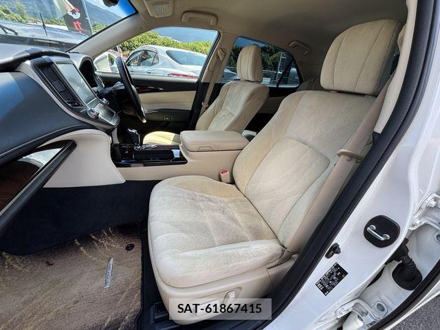Toyota CROWN SEDAN 2015-11 8658576-16