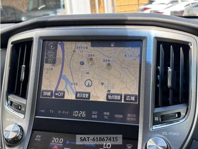 Toyota CROWN SEDAN 2015-11 8658576-5