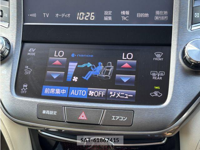 Toyota CROWN SEDAN 2015-11 8658576-7