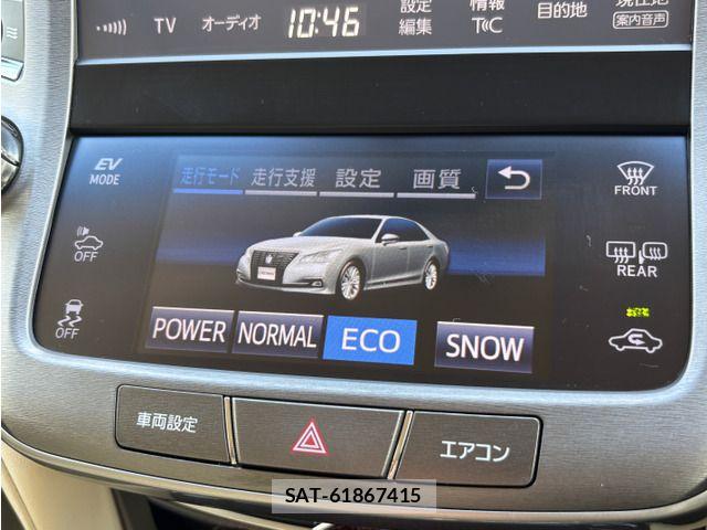 Toyota CROWN SEDAN 2015-11 8658576-8