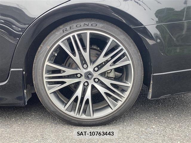 Toyota CROWN SEDAN 2016-02 8658581-26