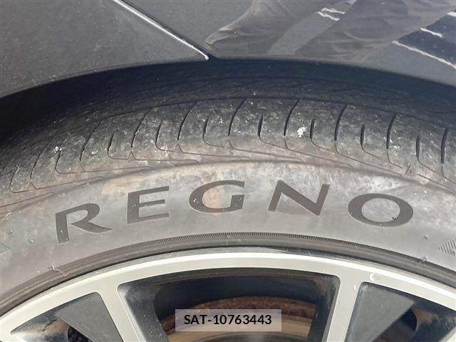 Toyota CROWN SEDAN 2016-02 8658581-28