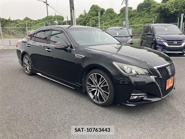 Toyota CROWN SEDAN 2016-02 8658581-7