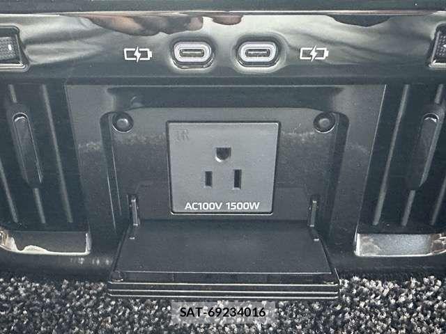 Toyota CROWN SEDAN 2024-05 8658559-9